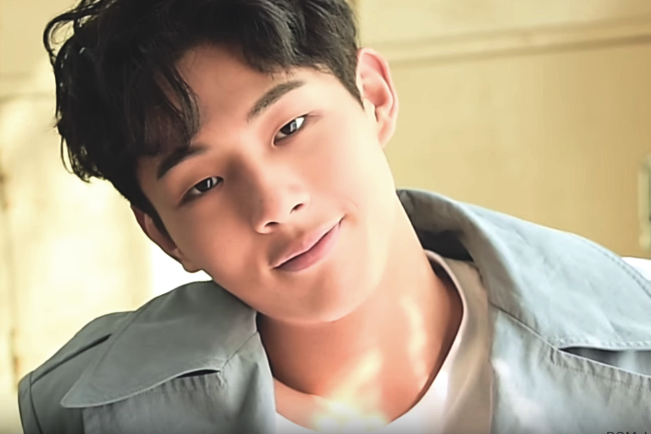 Kim Ji-soo (1993)