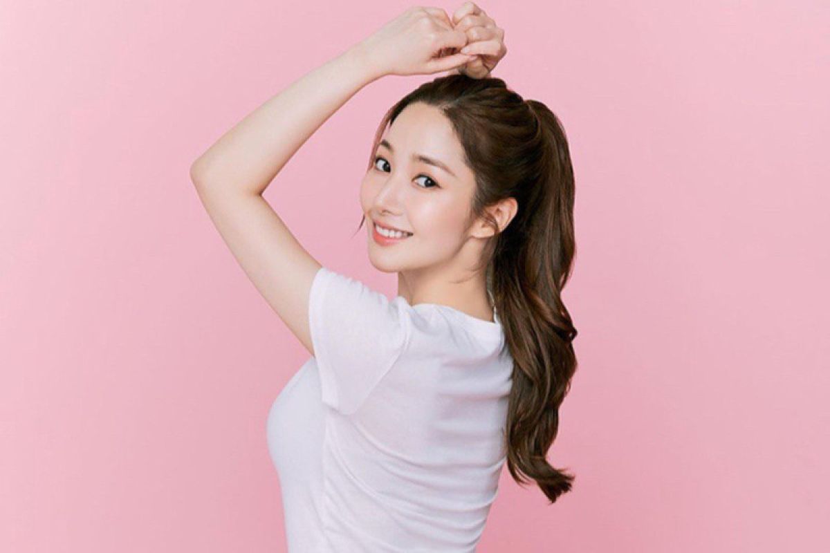 Park Min-young